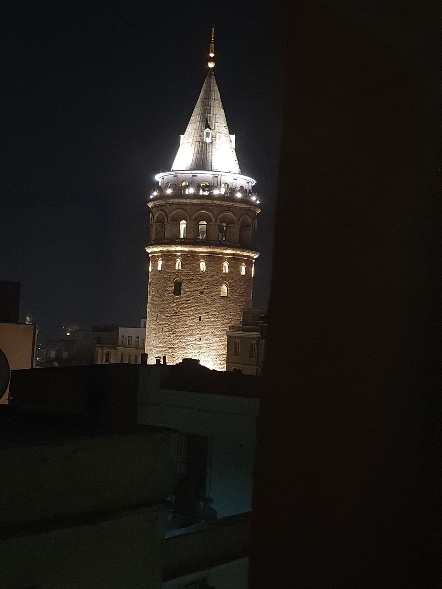 Galata-Turm: Genuesische Festung, Feuerwache und der eine Turm, von dem ich offenbar niemals genug Fotos haben werde