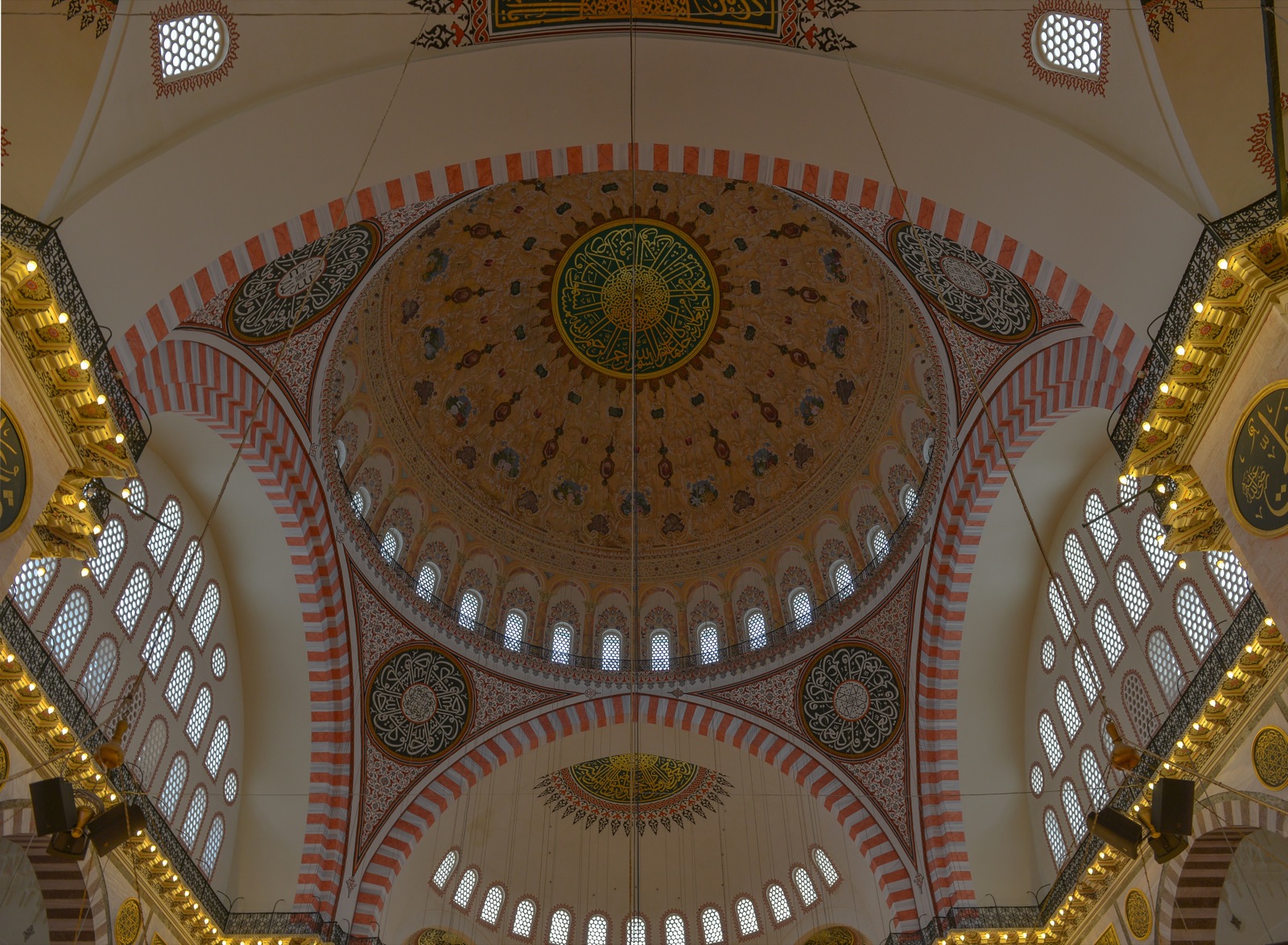 Kösem Sultan: Regentin, Großmutter eines Sultans und eine der mächtigsten Frauen der osmanischen Geschichte