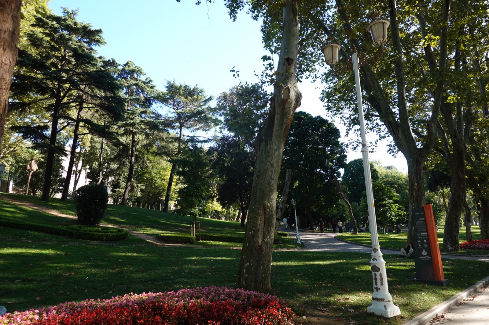 Gülhane-Park: Vom abgeschirmten Palastgarten zum öffentlichen Park – und warum hier 1928 ein Alphabet Geschichte schrieb