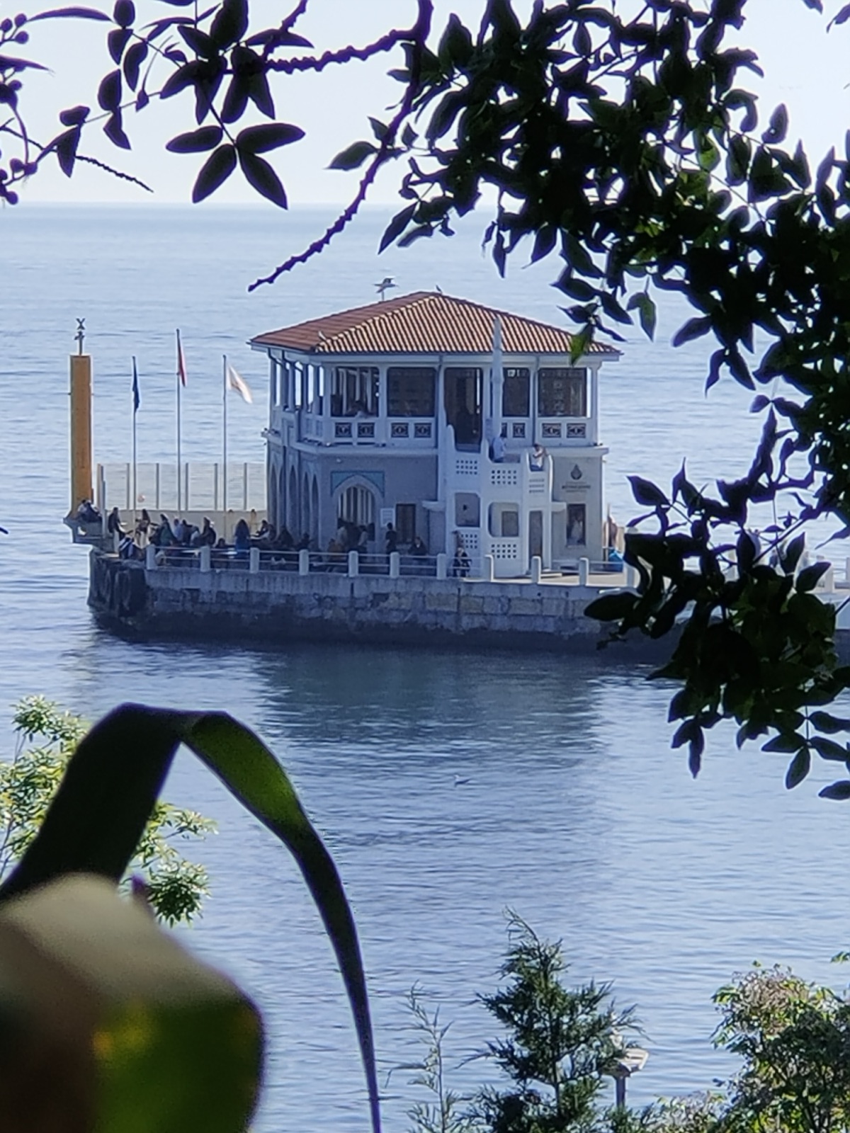Moda Pier: Vom Fähranleger der frühen Republik zum Lieblingsplatz für Sonnenuntergänge in Kadıköy