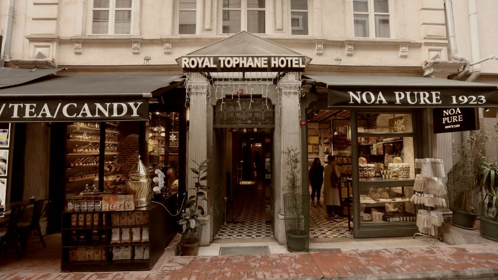 Royal Tophane